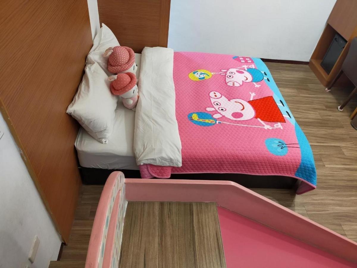 Happy Castle Cottage Hualien City Ngoại thất bức ảnh