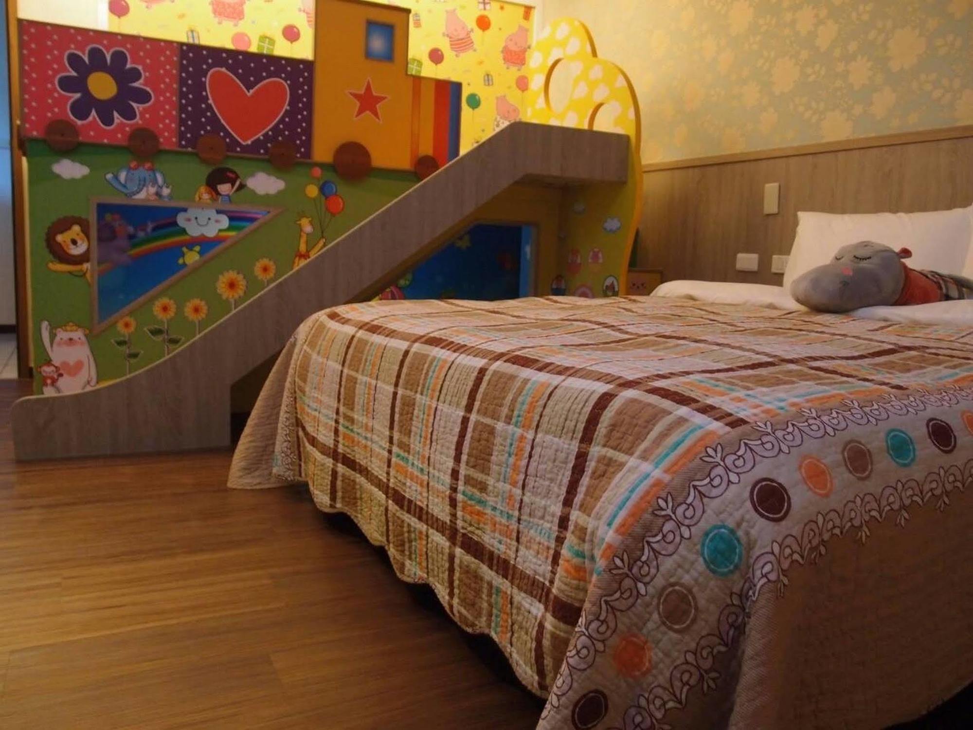 Happy Castle Cottage Hualien City Ngoại thất bức ảnh
