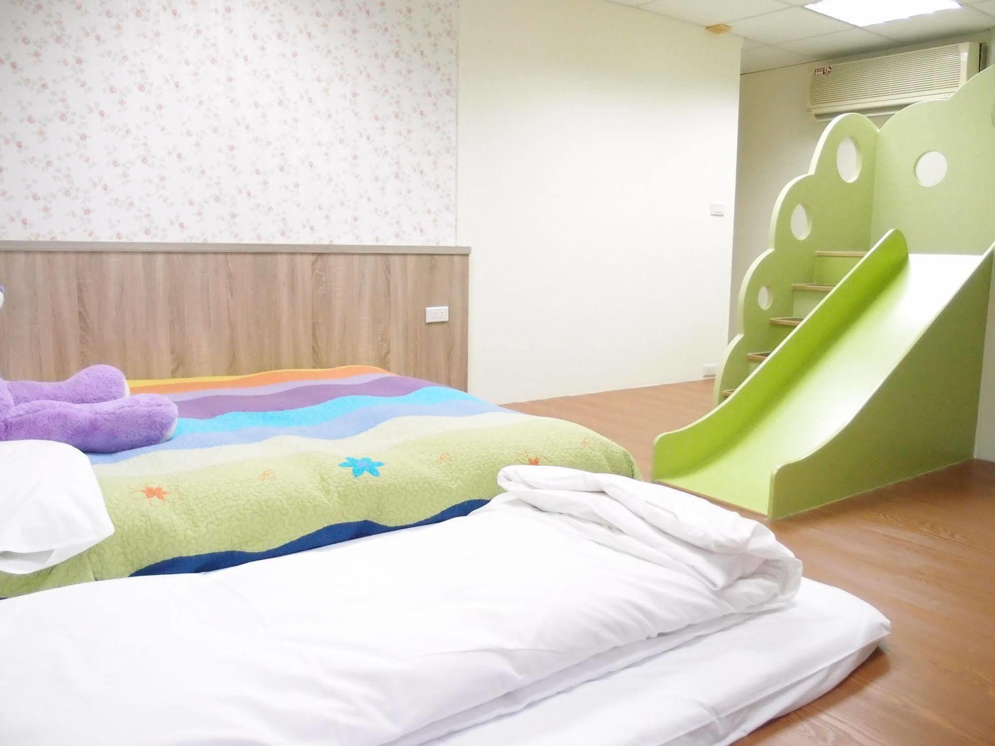 Happy Castle Cottage Hualien City Ngoại thất bức ảnh