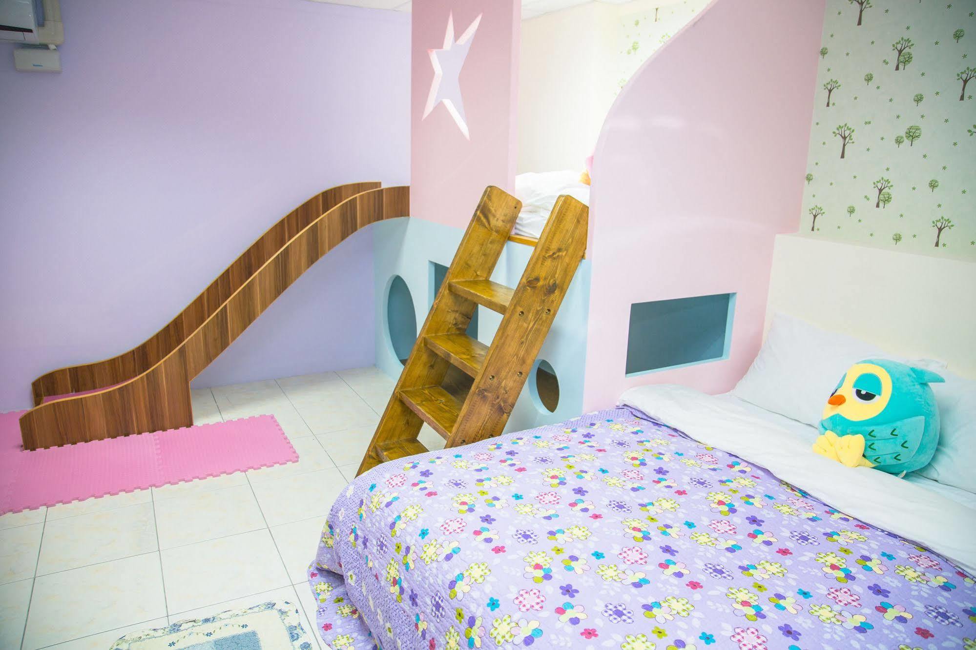 Happy Castle Cottage Hualien City Ngoại thất bức ảnh