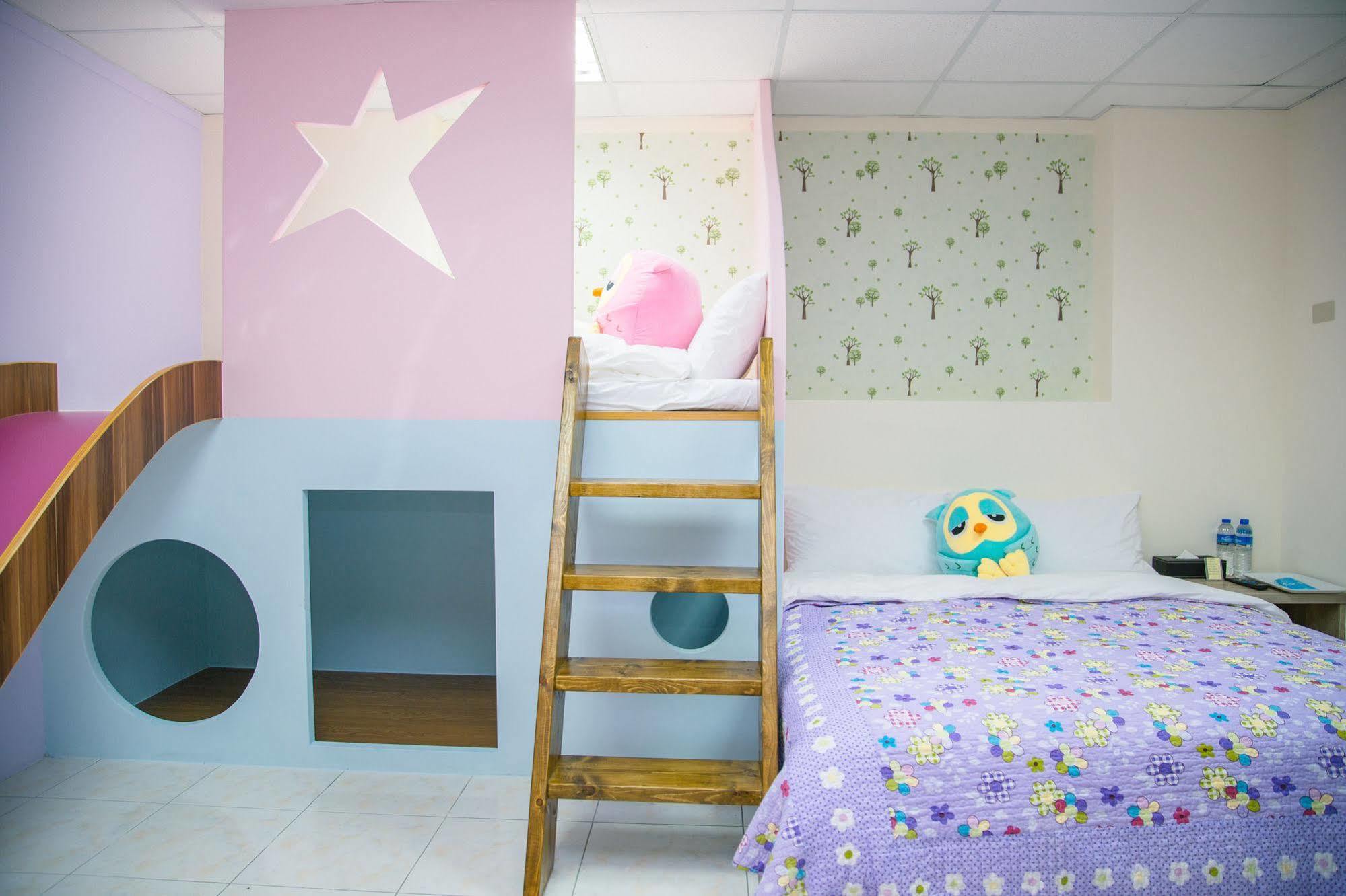Happy Castle Cottage Hualien City Ngoại thất bức ảnh
